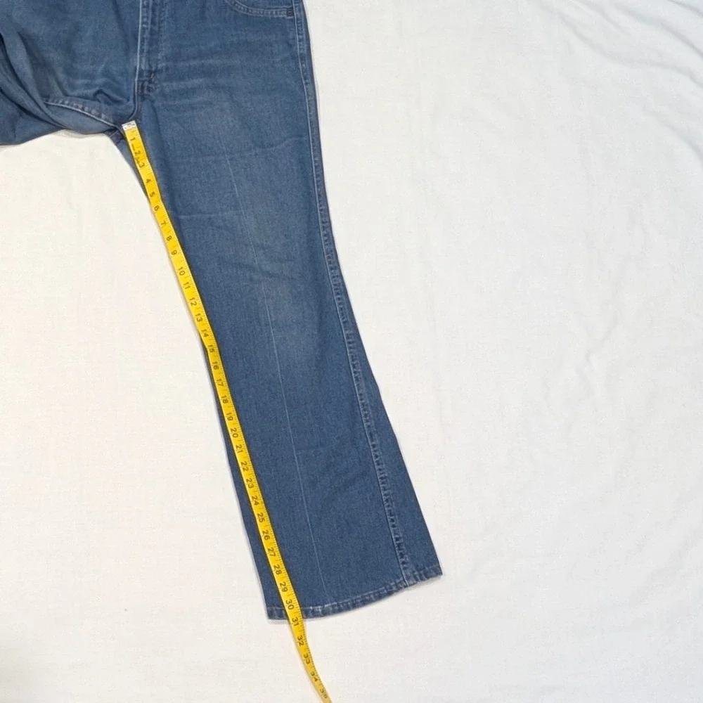 Vintage Levi's Movin On Jeans Mens 35x31 Medium Wash Embroidered Straight Denim